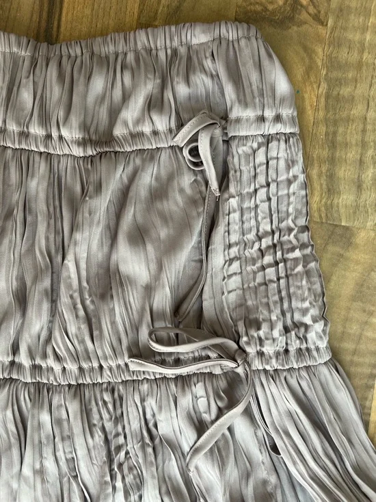 Free People Beige-Taupe Tiered Wrap (kind of) Midi Skirt, XS - EEUC / like new - Picture 2 of 10